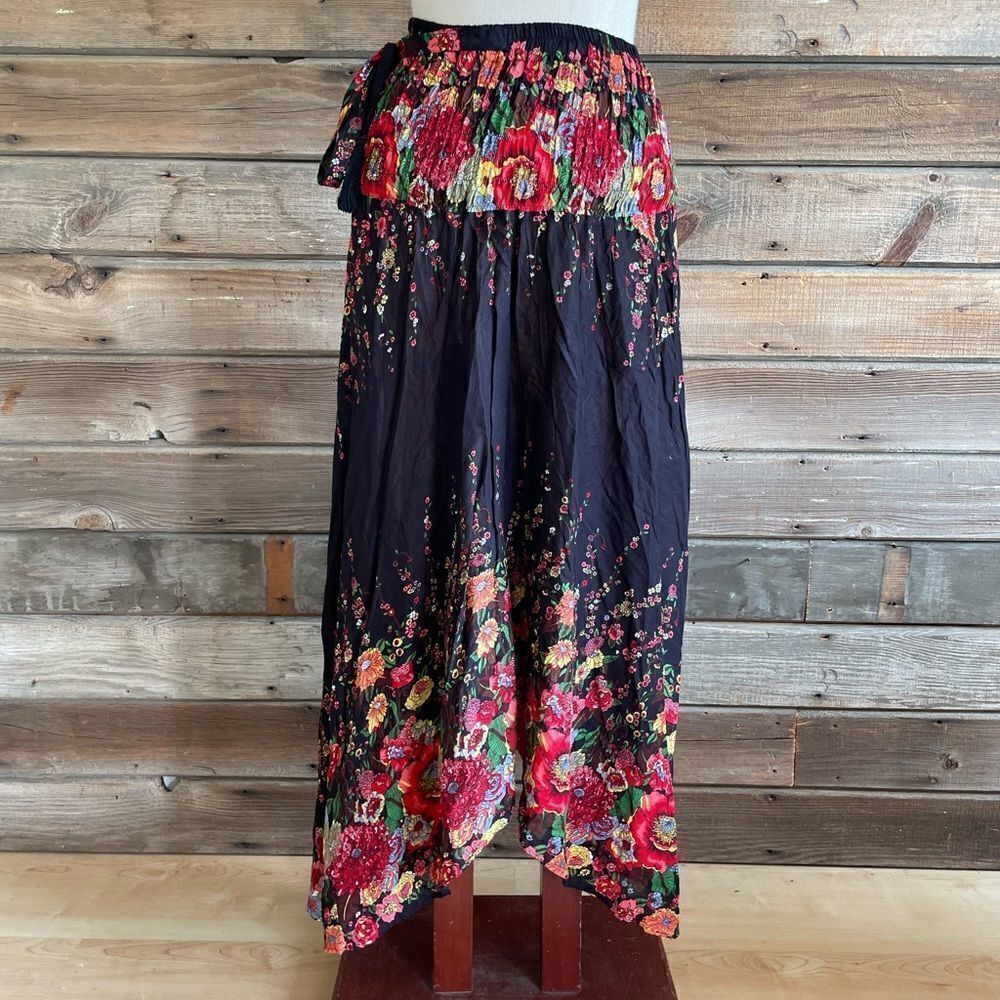 Lanna Clothes Design Maxi Skirt Size S/M EUC